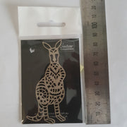 COUTURE CREATIONS - Chip Board " Traditional Kangaroo". 1PC